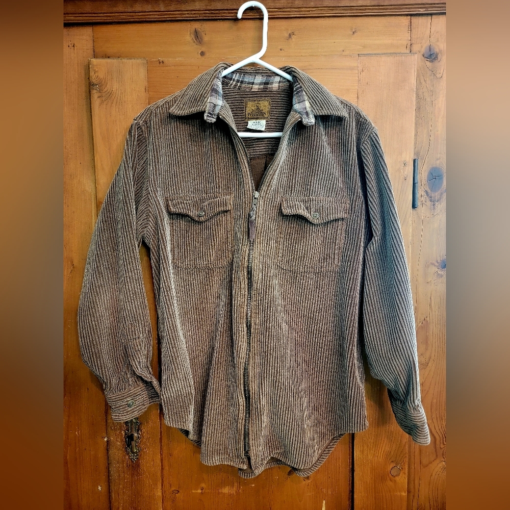 St. John's Bay Wilderness Lodge Corduroy zip up shirt jacket Medium